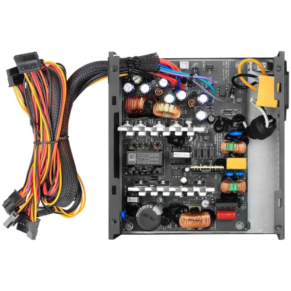 تصویر دوم ازمنبع تغذیه کامپیوتر گرین مدل GP300A-ECO Rev3.1 توان 300 وات