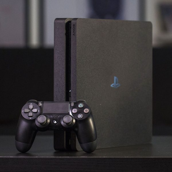 تصویر دوم ازکنسول بازی سونی PlayStation 4 Slim ریجن 3 مدل CUH-2218B ظرفیت 1 ترابایت